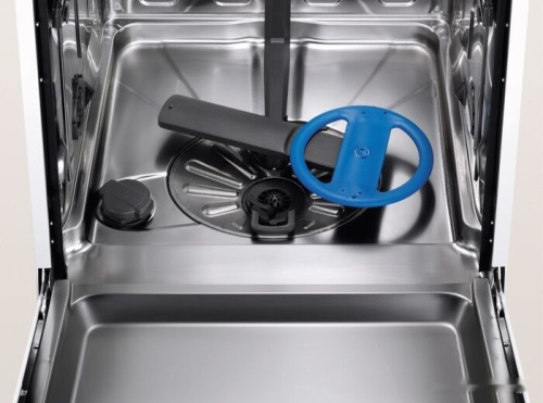 Встраиваемая посудомоечная машина Electrolux KESD7100L фото 4