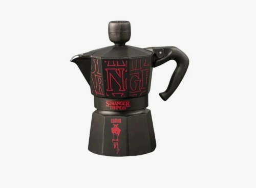 Гейзерная кофеварка Bialetti Очень странные дела 0005406